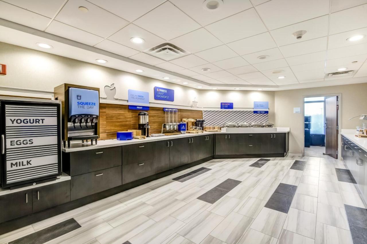 Holiday Inn Express & Suites Longview North By Ihg Екстериор снимка